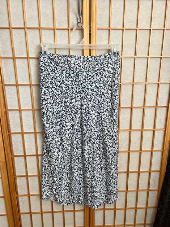 Dresses & Skirts - Old Navy Navy Blue Floral Midi Skirt Boho Lightweight Flowy Spring Summer Size L